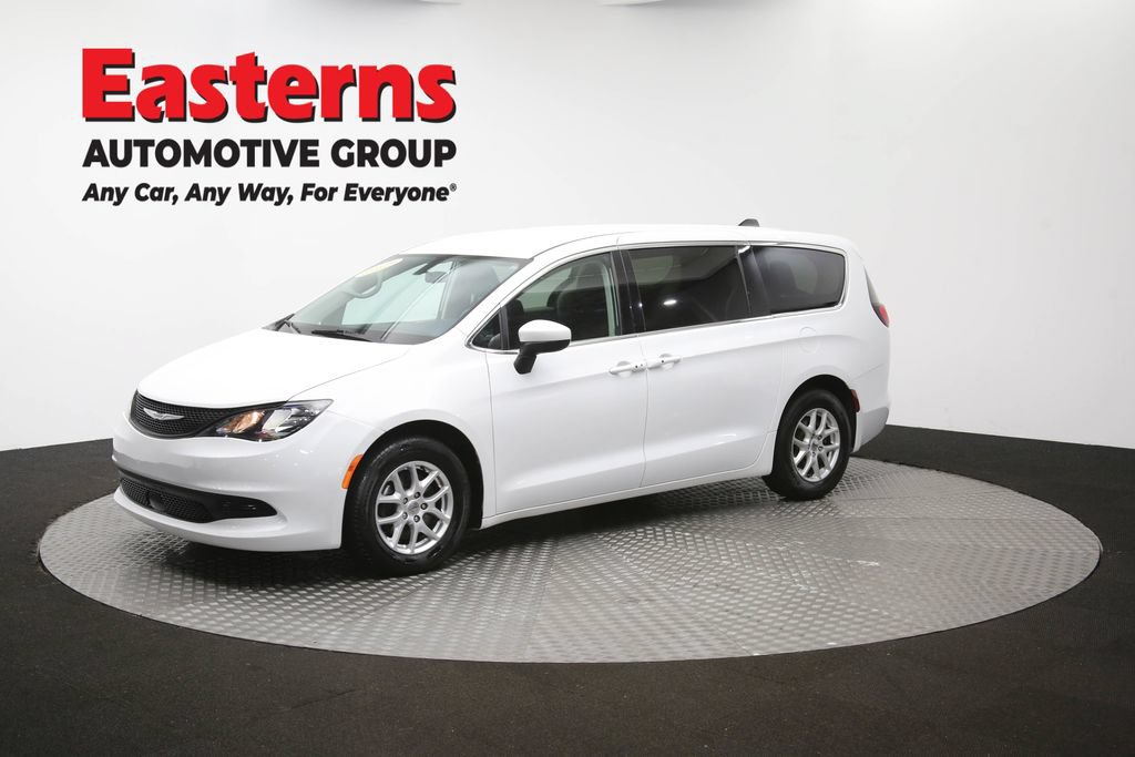 Used 2022 Chrysler Voyager LX FWD image 55
