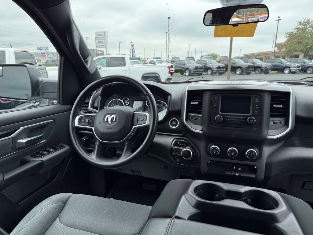 Used 2022 RAM 1500 Big Horn AWD/4WD image 12