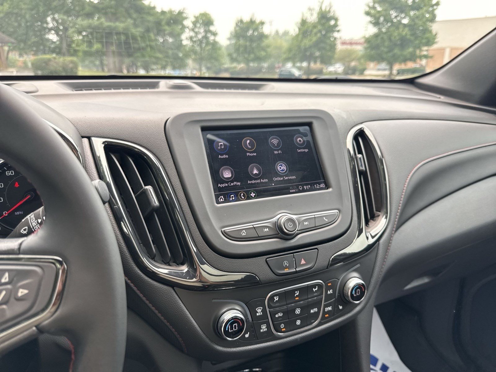 Used 2023 Chevrolet Equinox RS AWD/4WD image 18