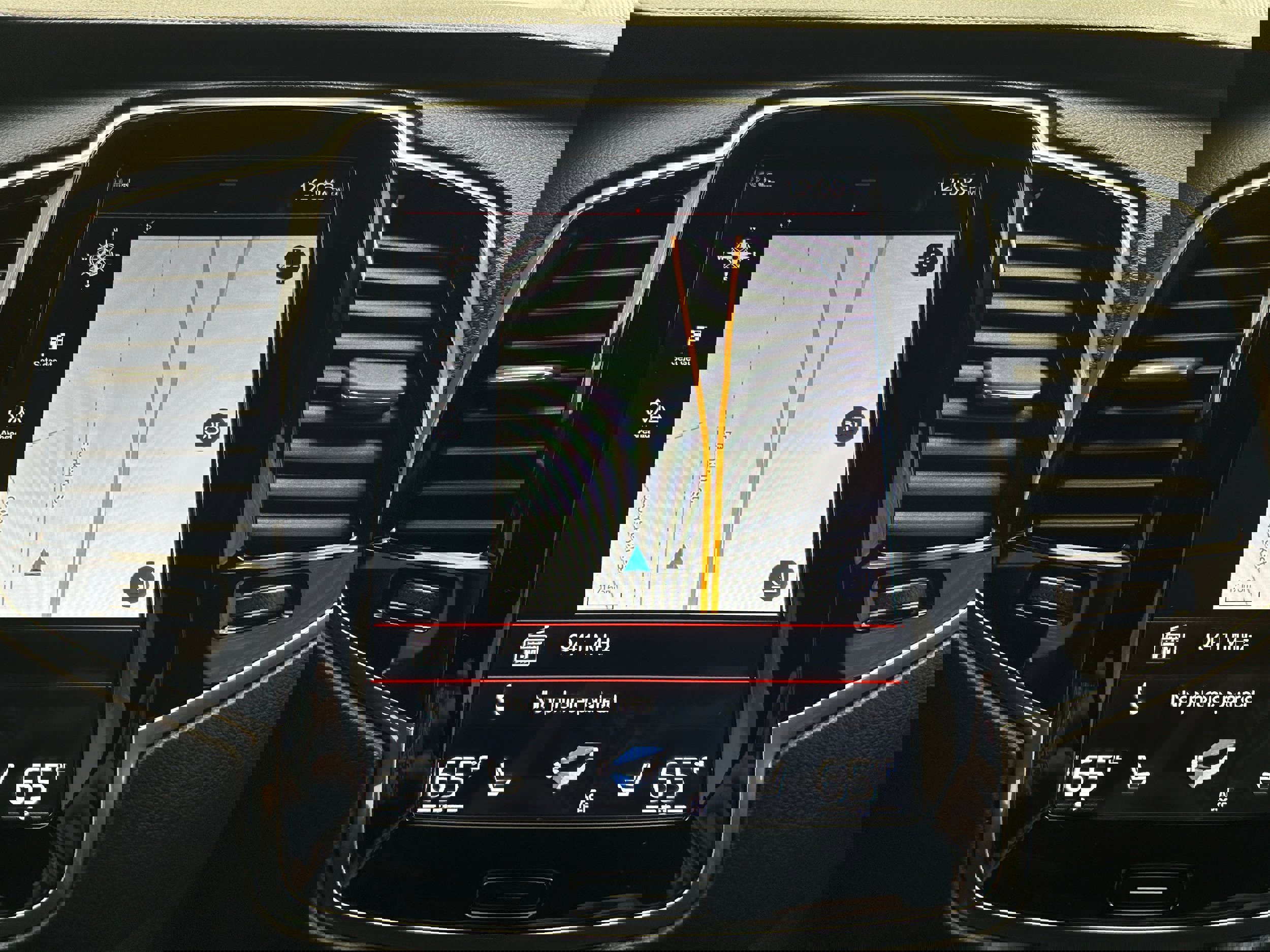 Used 2019 Volvo XC90 T6 R-Design w/ Protection Package AWD/4WD image 5