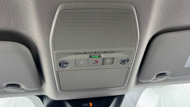 New 2026 Nissan Kicks SR w/ Cold Weather Package AWD/4WD image 30