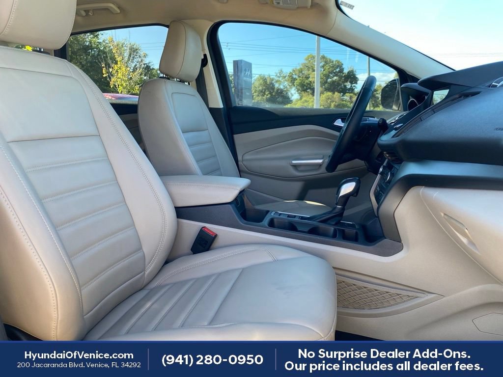 Used 2019 Ford Escape SEL FWD image 14
