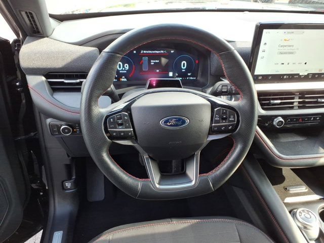 Used 2025 Ford Explorer ST-Line AWD/4WD image 7