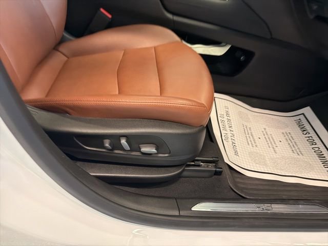 Used 2023 Cadillac XT5 Premium Luxury AWD/4WD image 16