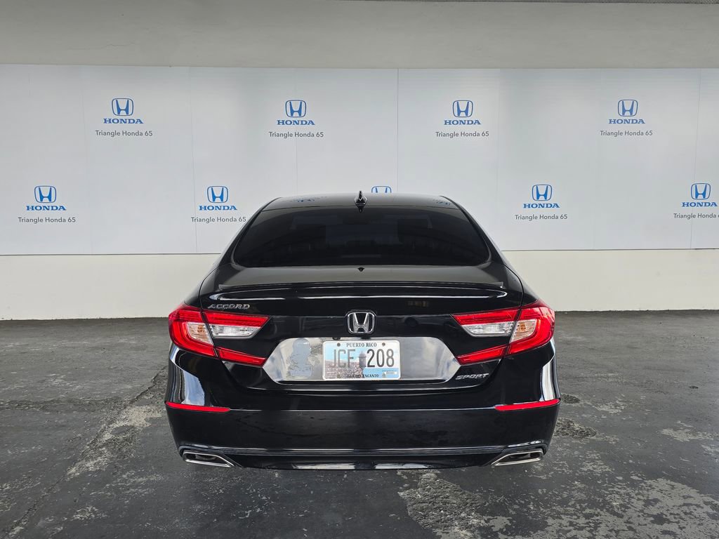 Used 2018 Honda Accord Sport image 5