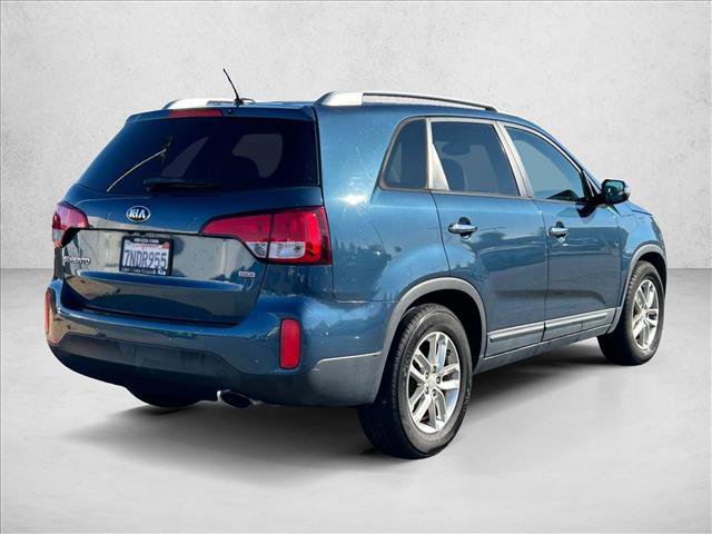 Used 2015 Kia Sorento LX image 5