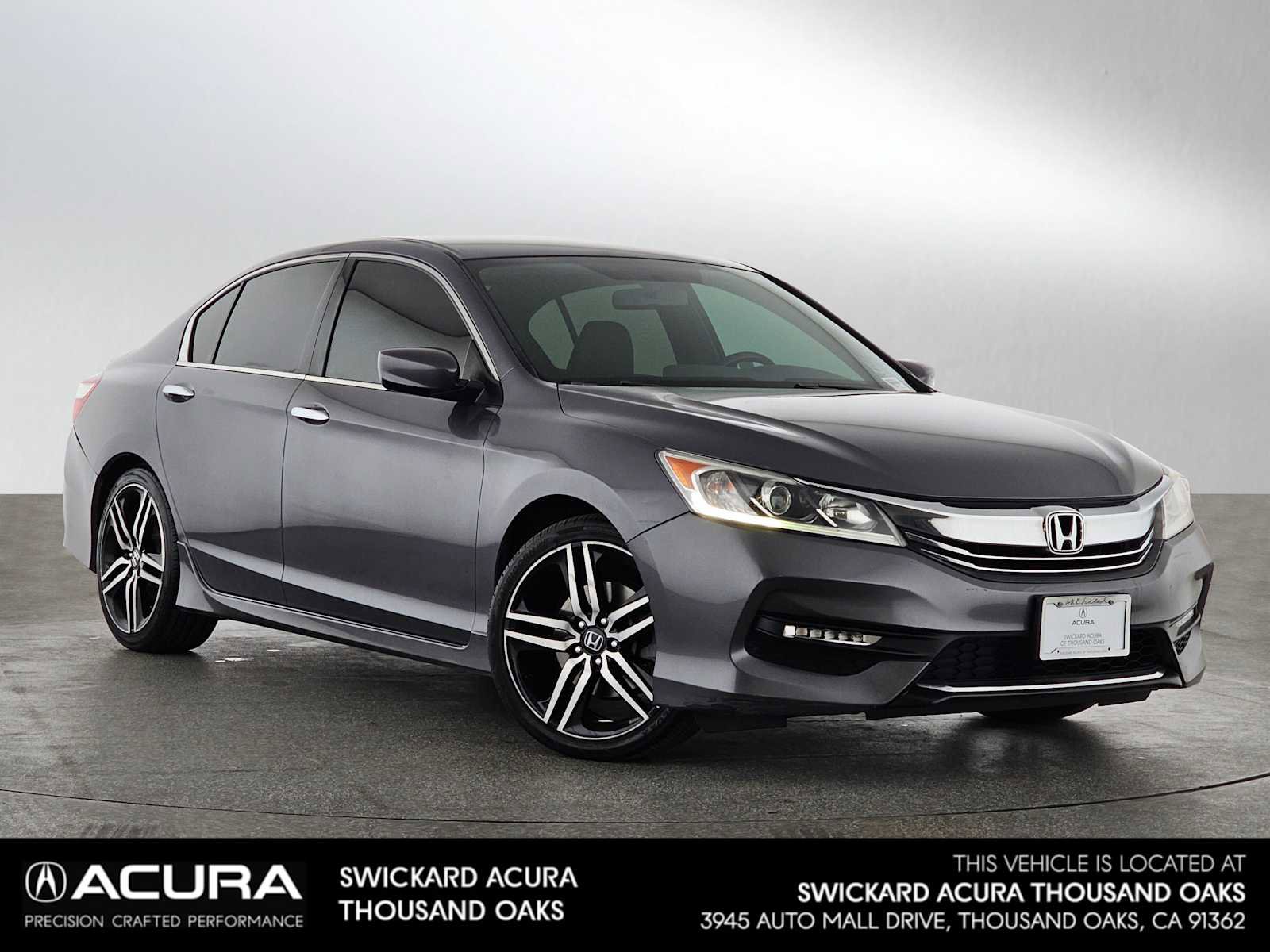 Used 2017 Honda Accord Sport image 1