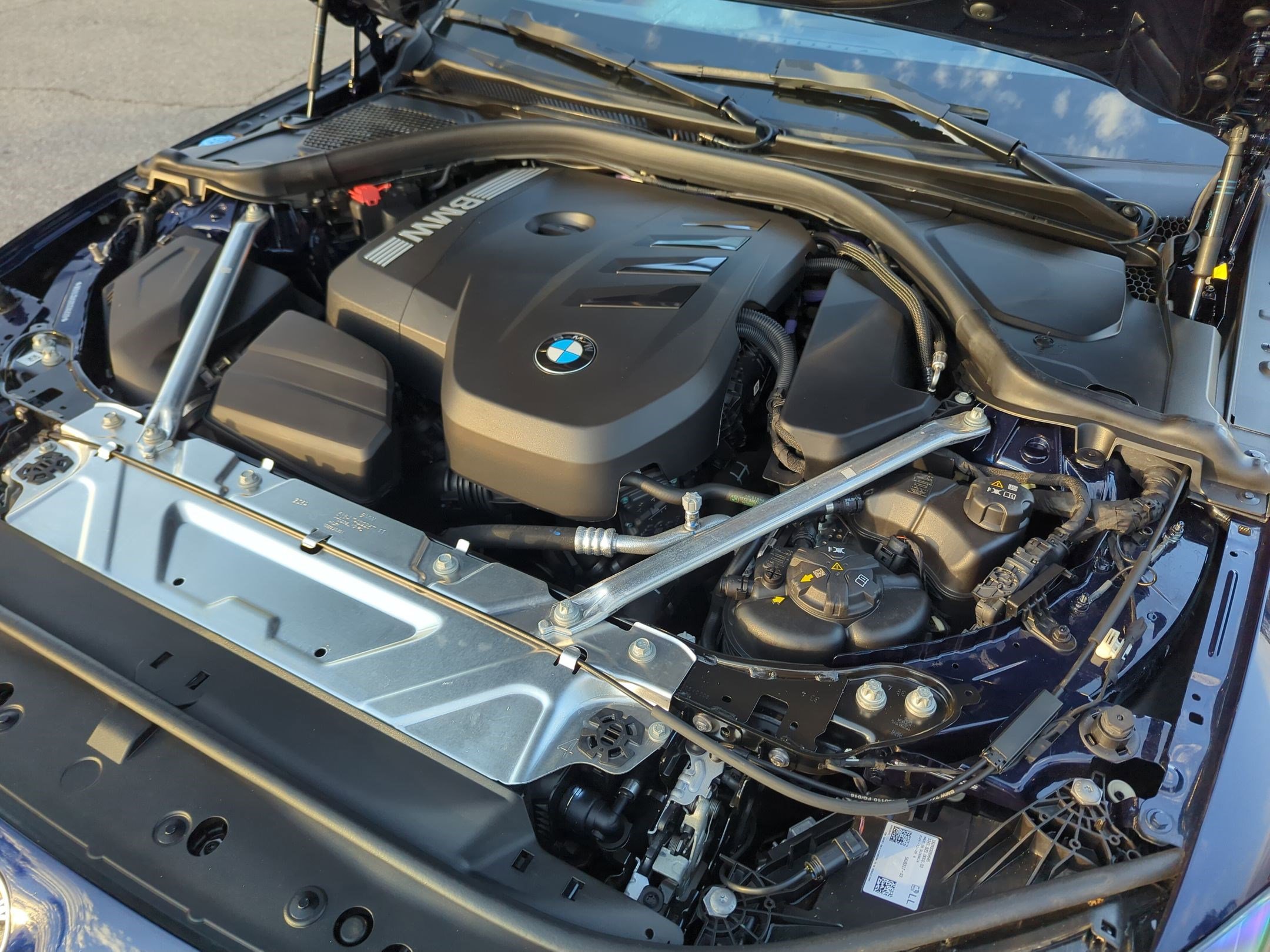 Used 2025 BMW 430i Coupe w/ M Sport Package image 34