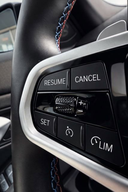 Used 2025 BMW M340i xDrive w/ Premium Package image 27