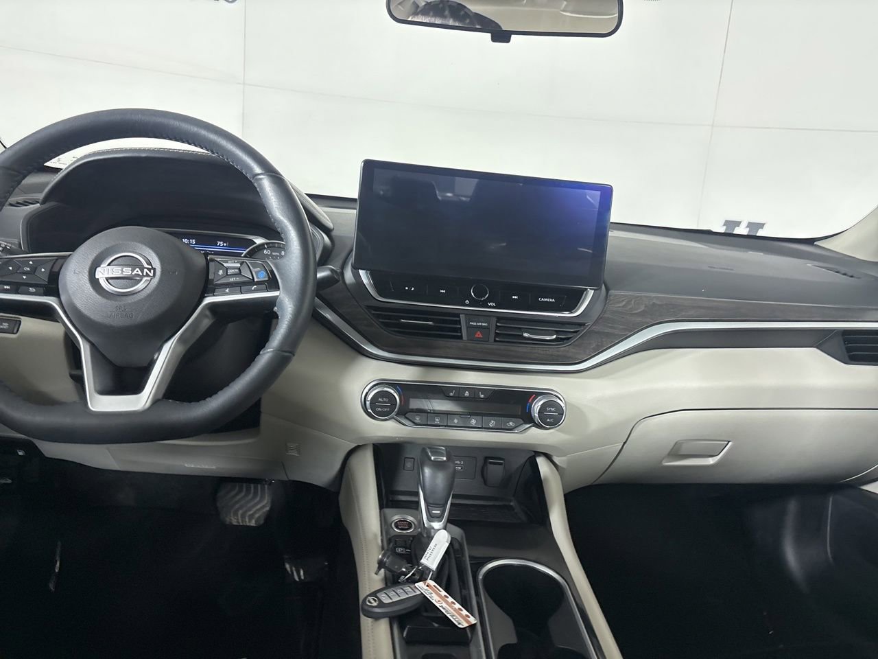 Used 2023 Nissan Altima 2.5 SL image 23