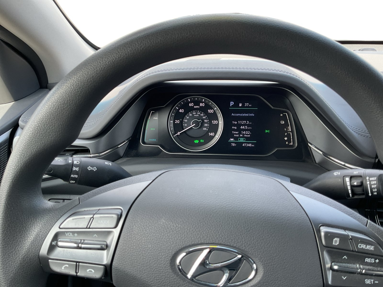 Used 2022 Hyundai Ioniq Blue FWD image 13