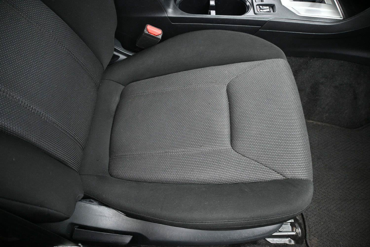 Used 2019 Subaru Impreza 2.0i Premium AWD/4WD image 18