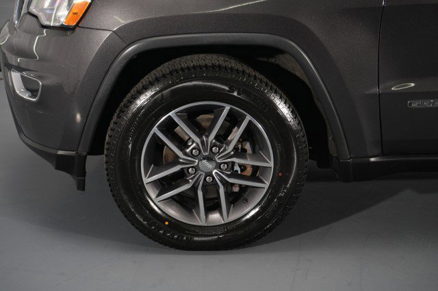 Used 2018 Jeep Grand Cherokee Limited AWD/4WD image 45