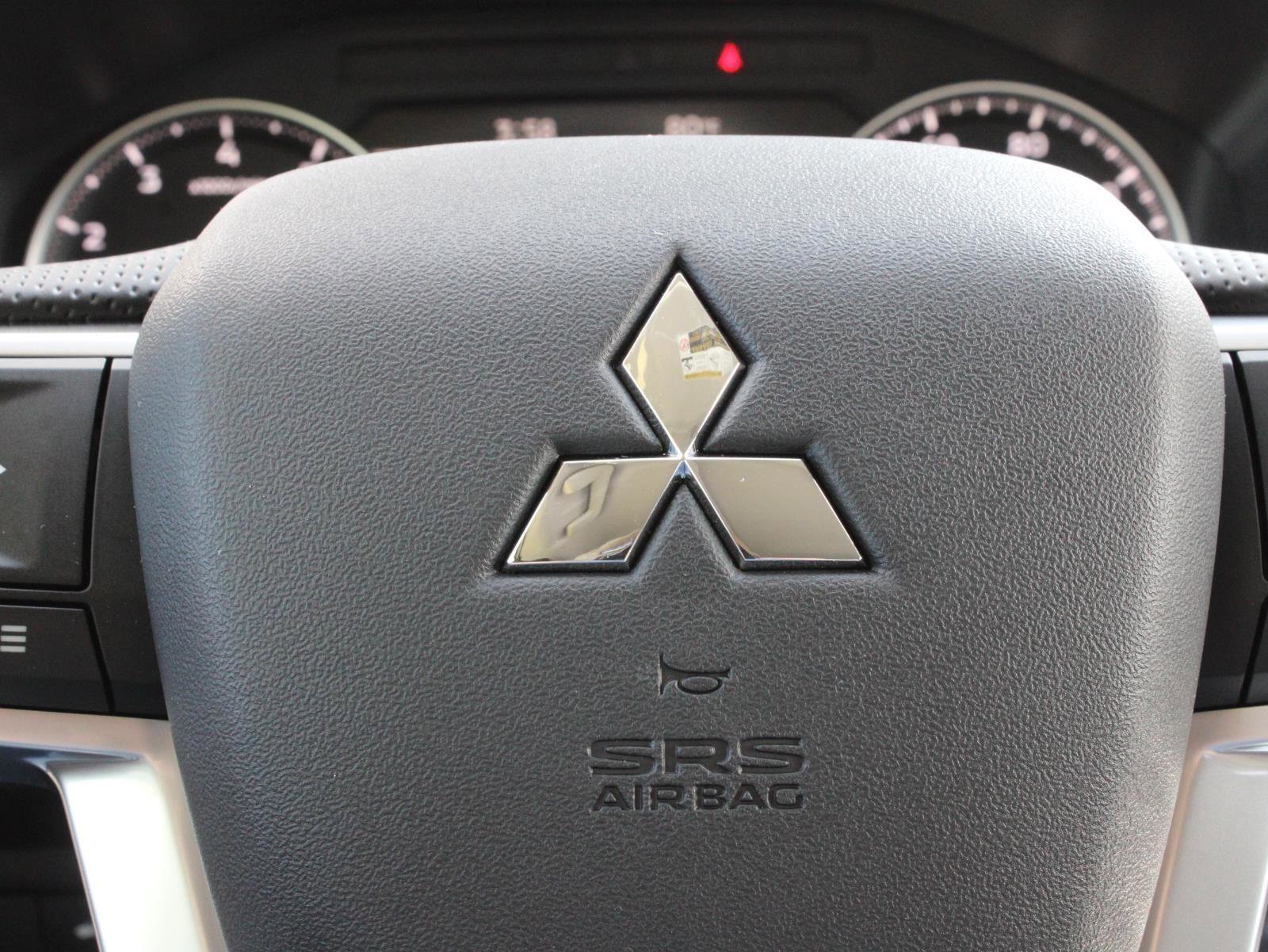 New 2025 Mitsubishi Outlander Trail Edition image 32