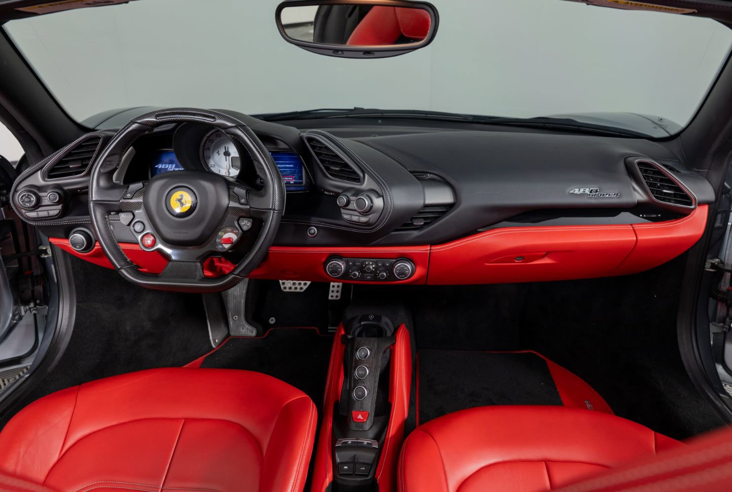 Used 2019 Ferrari 488 Spider image 37