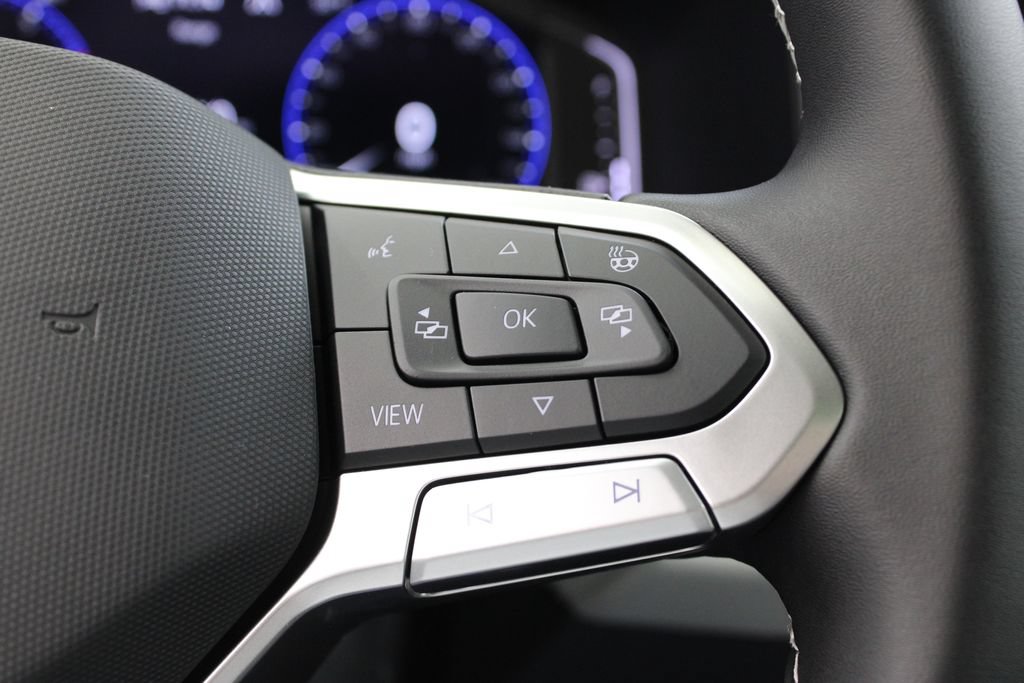 New 2026 Volkswagen Taos SEL AWD/4WD image 27
