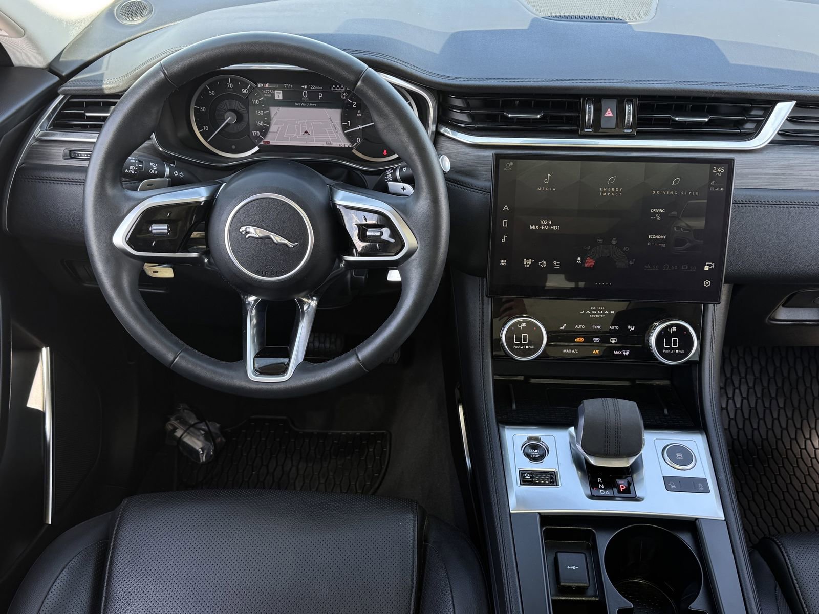 Used 2023 Jaguar F-PACE S image 13