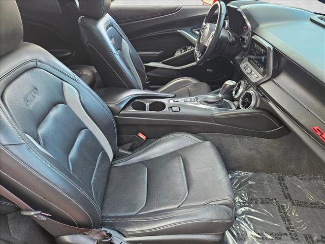 Used 2017 Chevrolet Camaro SS image 19