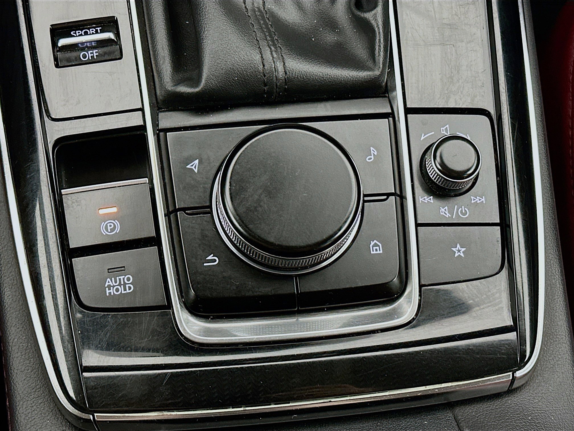 Used 2023 MAZDA CX-30 AWD 2.5 S w/ Preferred Package image 26