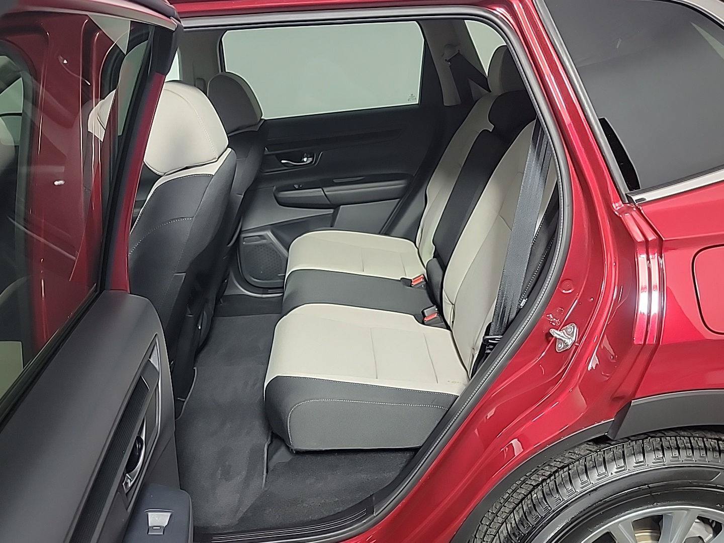 Certified 2025 Honda CR-V EX image 16