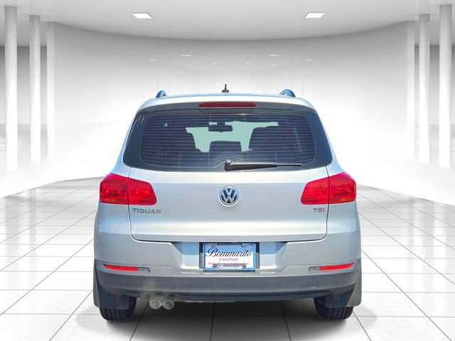 Used 2016 Volkswagen Tiguan S image 4