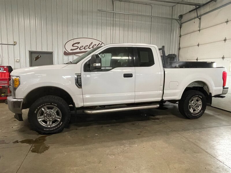 Used 2017 Ford F250 XLT AWD/4WD image 1