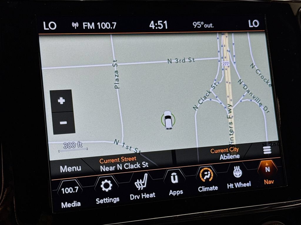 Used 2019 Jeep Grand Cherokee Altitude RWD image 11