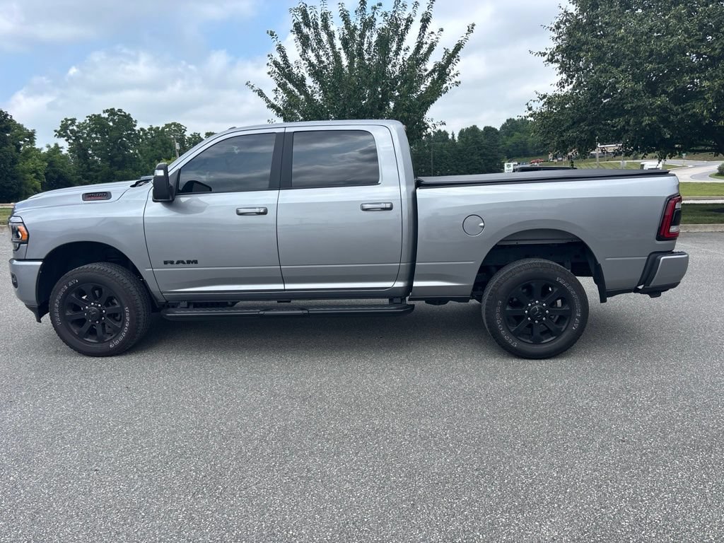 Used 2024 RAM 2500 Big Horn w/ Night Edition AWD/4WD image 6