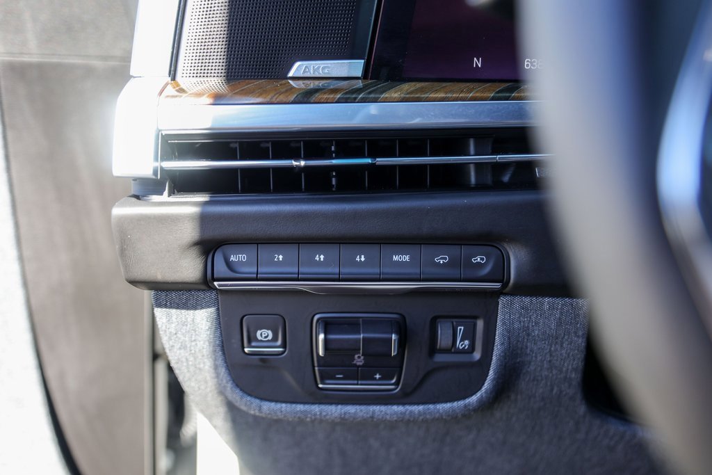 Certified 2025 Cadillac Escalade ESV Sport Platinum image 15