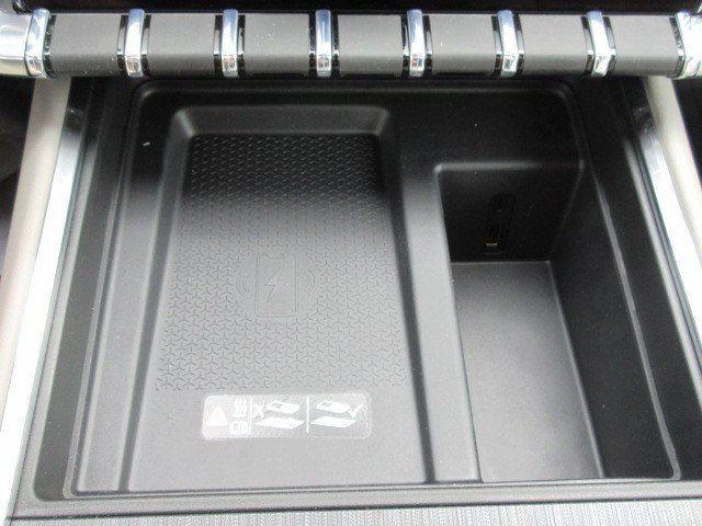 New 2026 GMC Acadia Elevation image 19