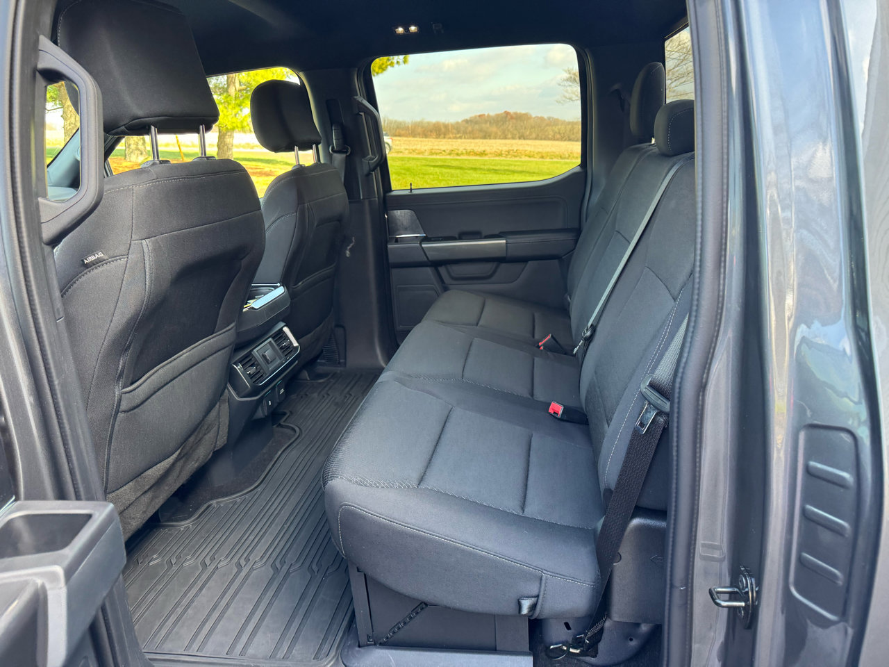 Used 2022 Ford F150 XLT w/ Equipment Group 302A High image 13