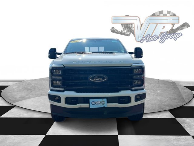 Used 2024 Ford F250 Lariat w/ Lariat Ultimate Package AWD/4WD image 2