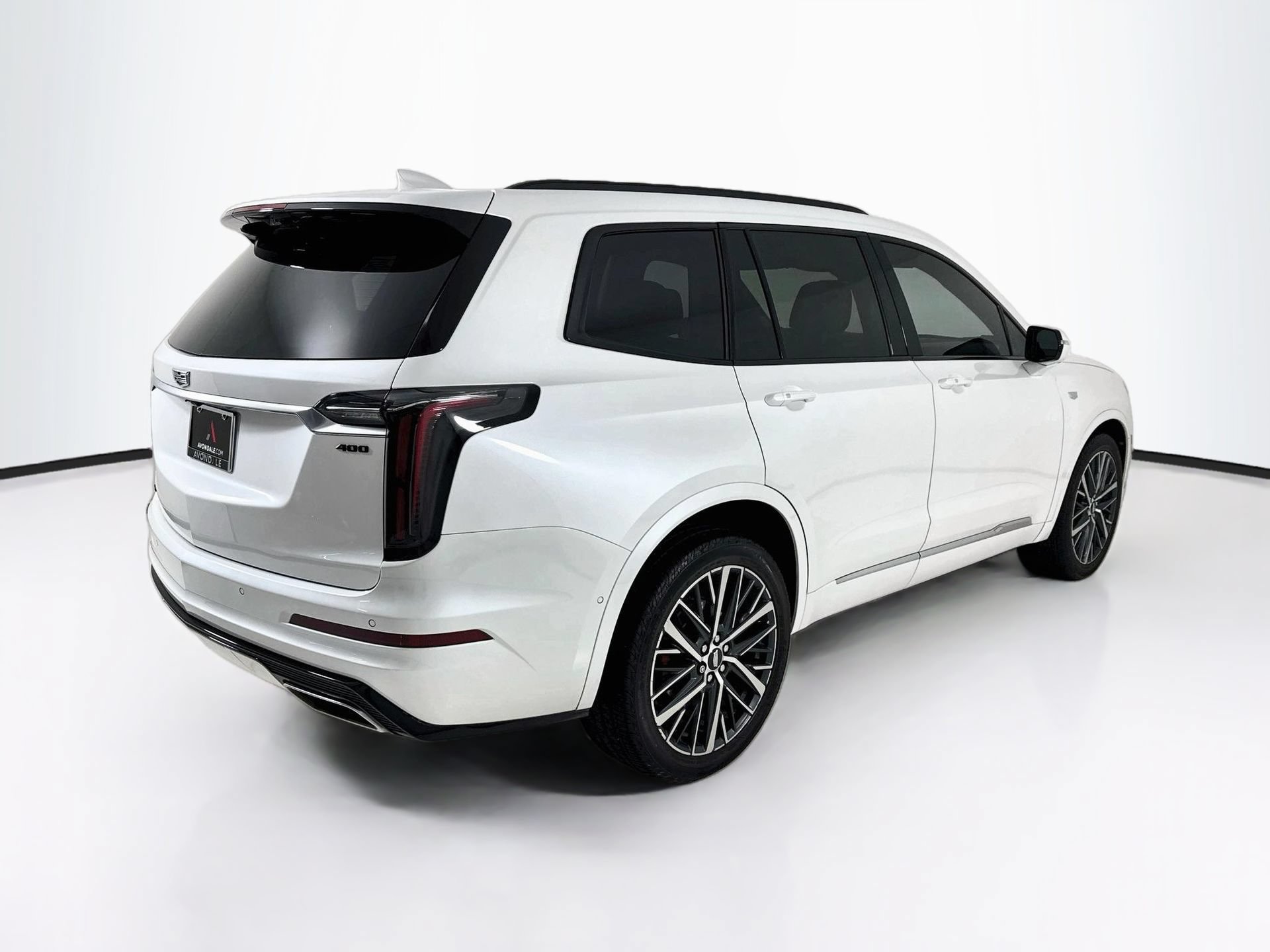 Used 2023 Cadillac XT6 Sport w/ Technology Package AWD/4WD image 8