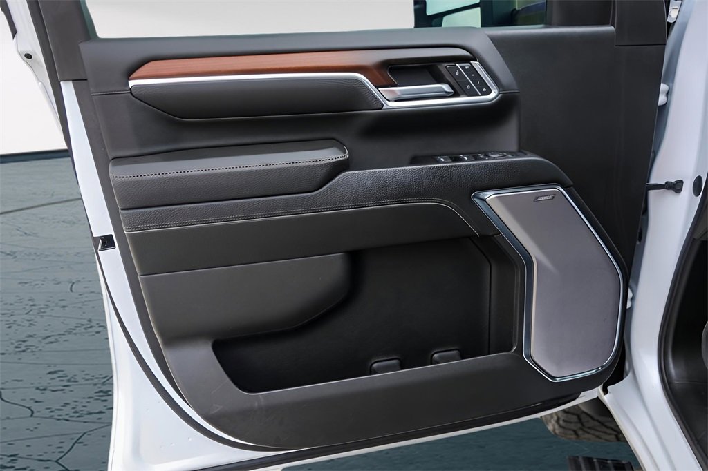 Used 2024 GMC Sierra 2500 Denali w/ Denali Reserve Package image 25