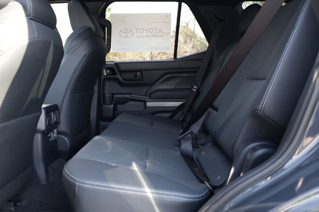 New 2026 Toyota 4Runner TRD Off-Road Premium AWD/4WD image 14