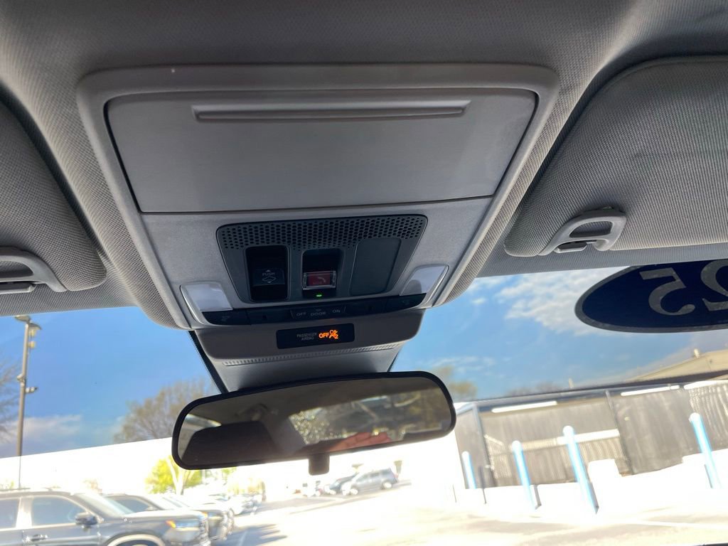 Certified 2025 Honda Accord SE image 16