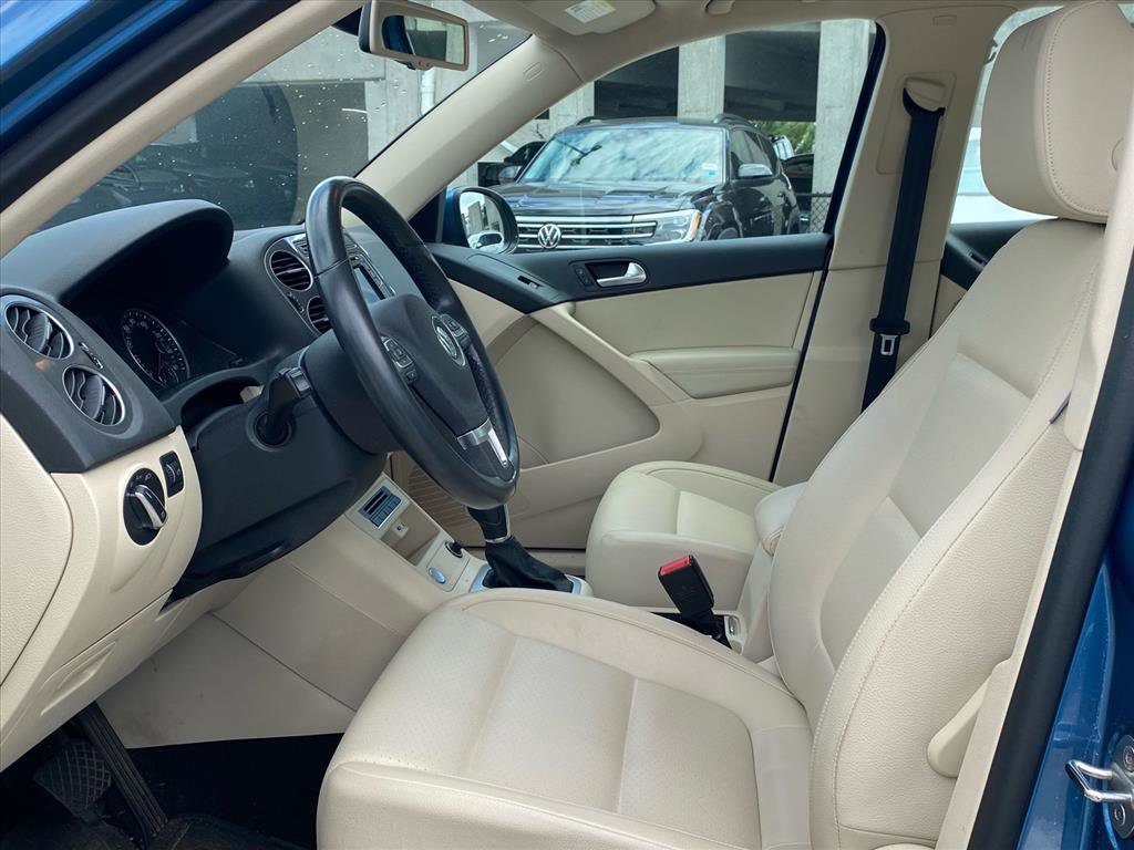 Used 2017 Volkswagen Tiguan S FWD image 10