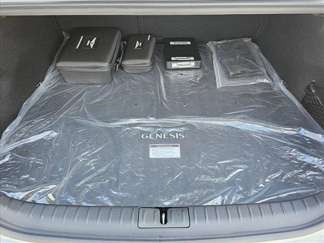 Used 2026 Genesis G70 2.5T Prestige image 6