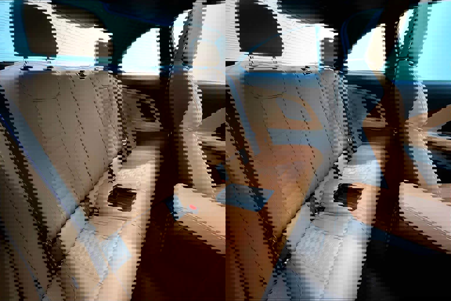 Used 2024 BMW M2 w/ Lighting Package image 19