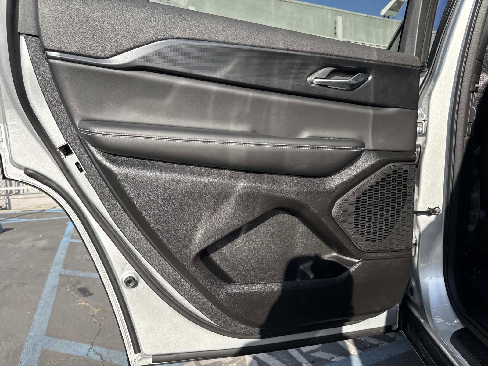 New 2026 Jeep Grand Cherokee L 2WD image 25