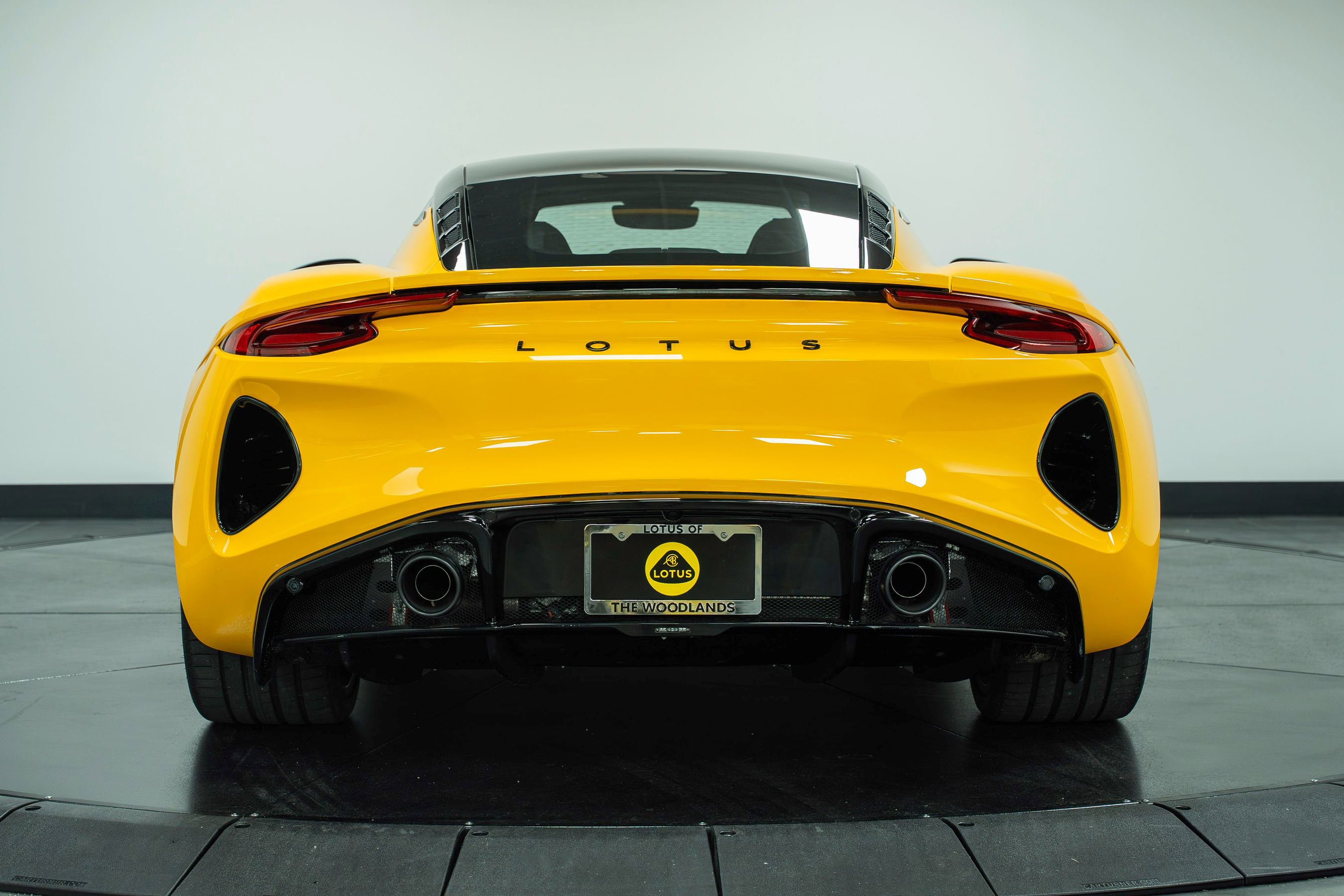 New 2026 Lotus Emira SE RWD image 35