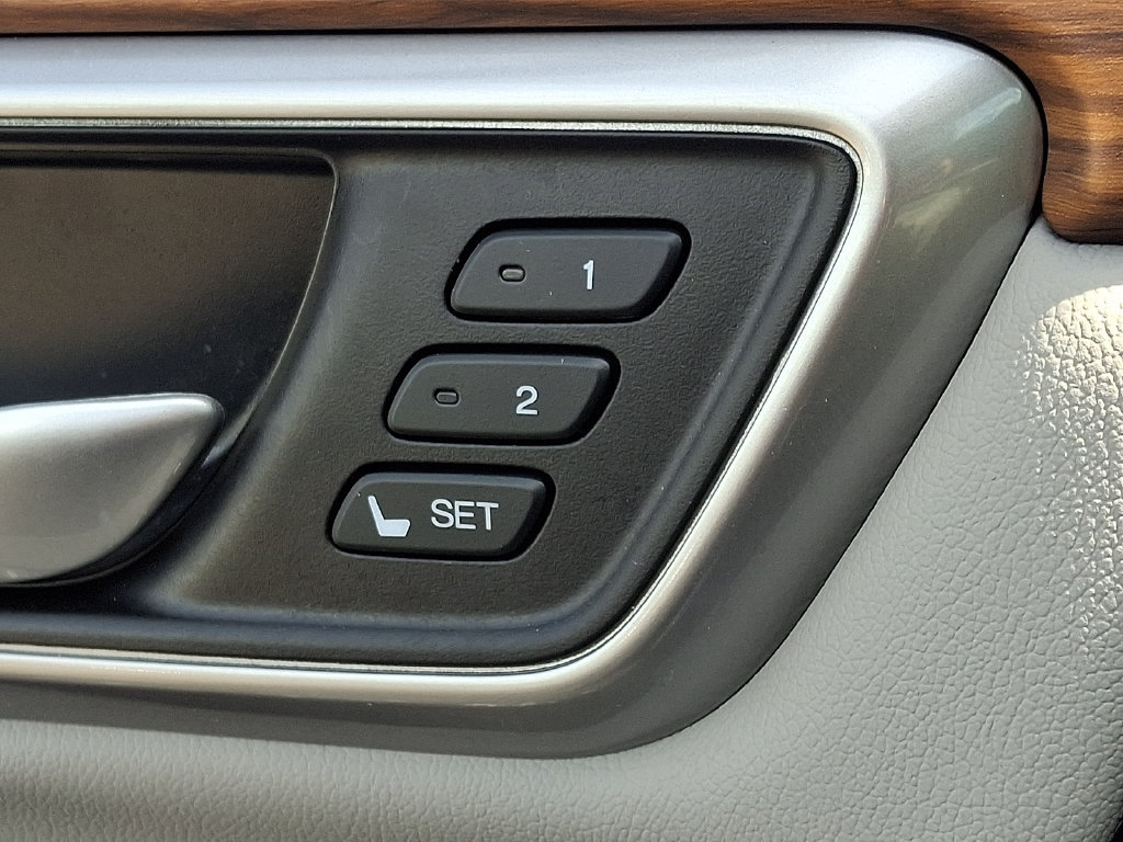 Used 2022 Honda CR-V Touring image 27