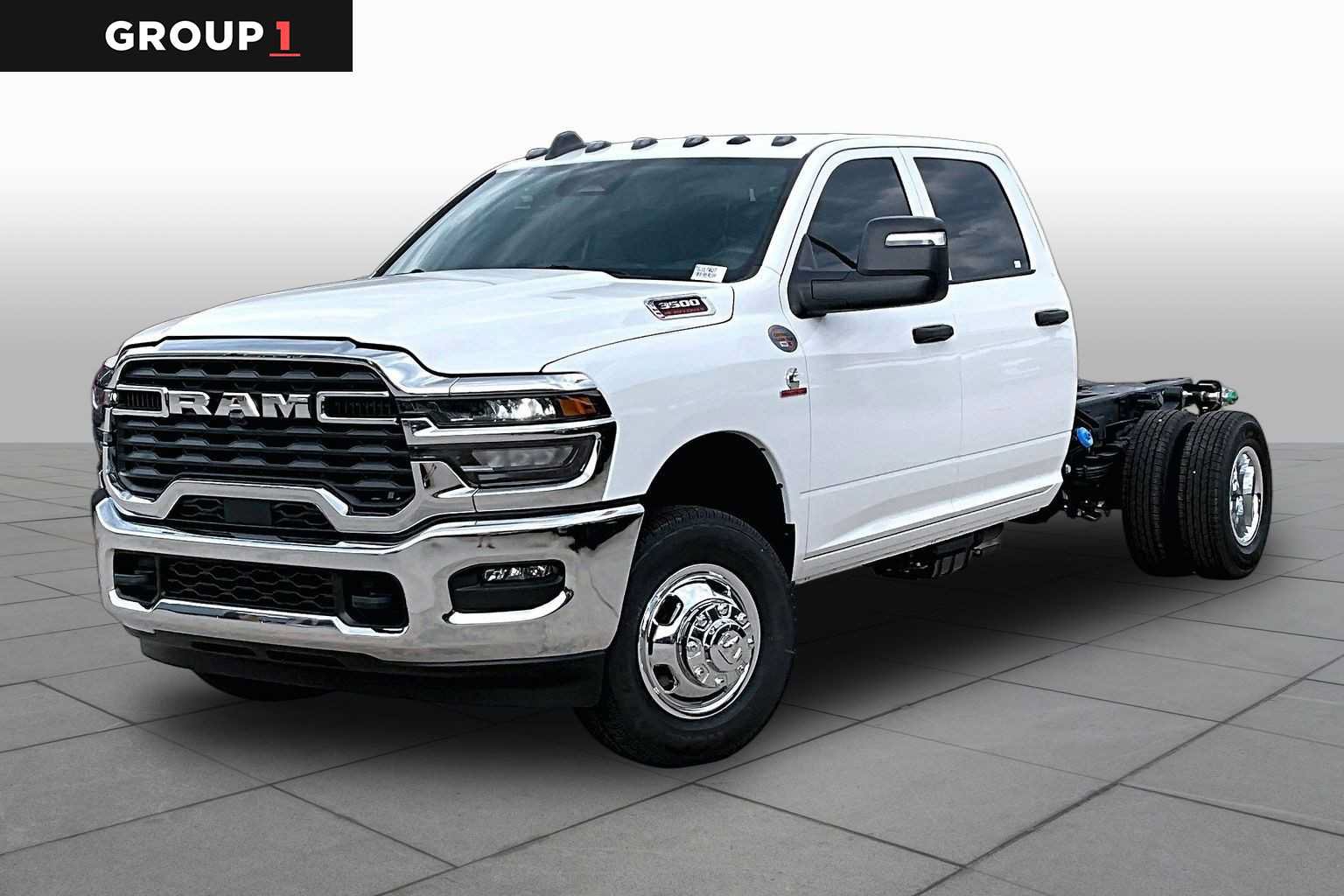 New 2026 RAM 3500 Tradesman w/ Chrome Appearance Group A