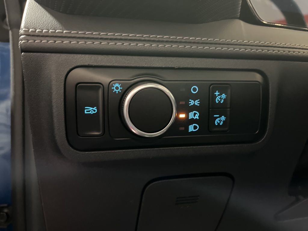 Used 2024 Ford Mustang Premium image 18