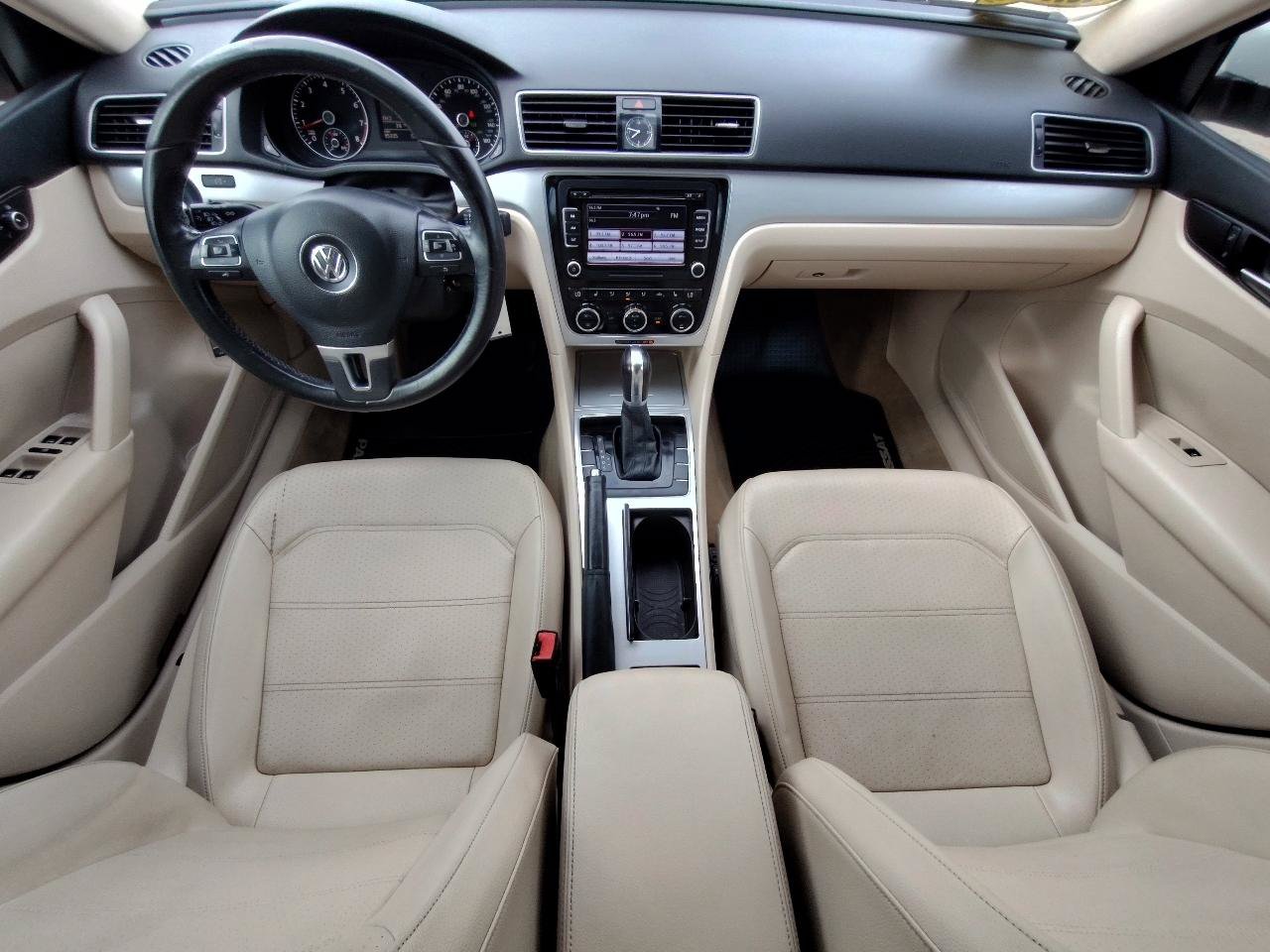 Used 2012 Volkswagen Passat 2.5 SE FWD image 30