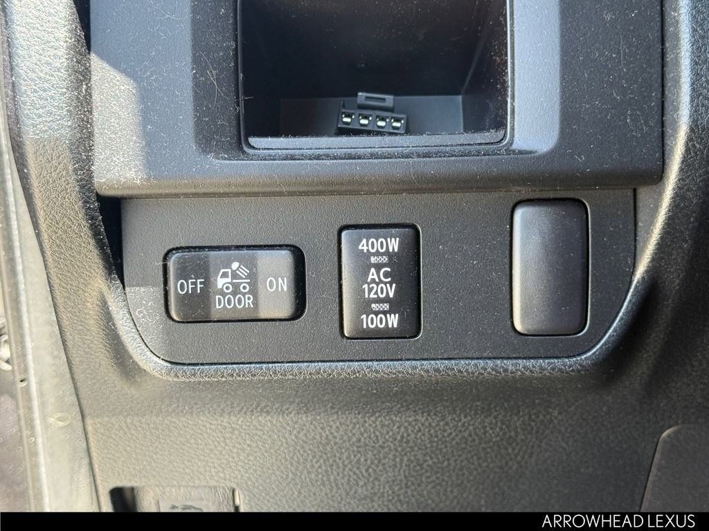 Used 2016 Toyota Tacoma TRD Sport RWD image 23