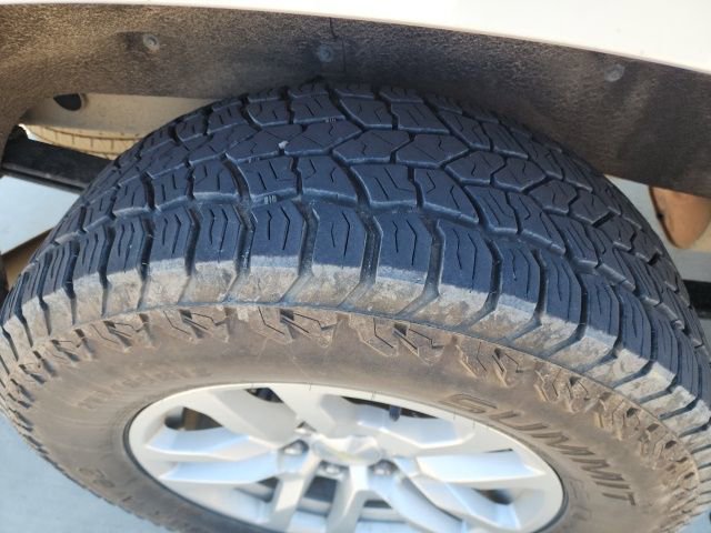 Used 2021 Chevrolet Silverado 1500 LTZ w/ LTZ Convenience Package II image 9