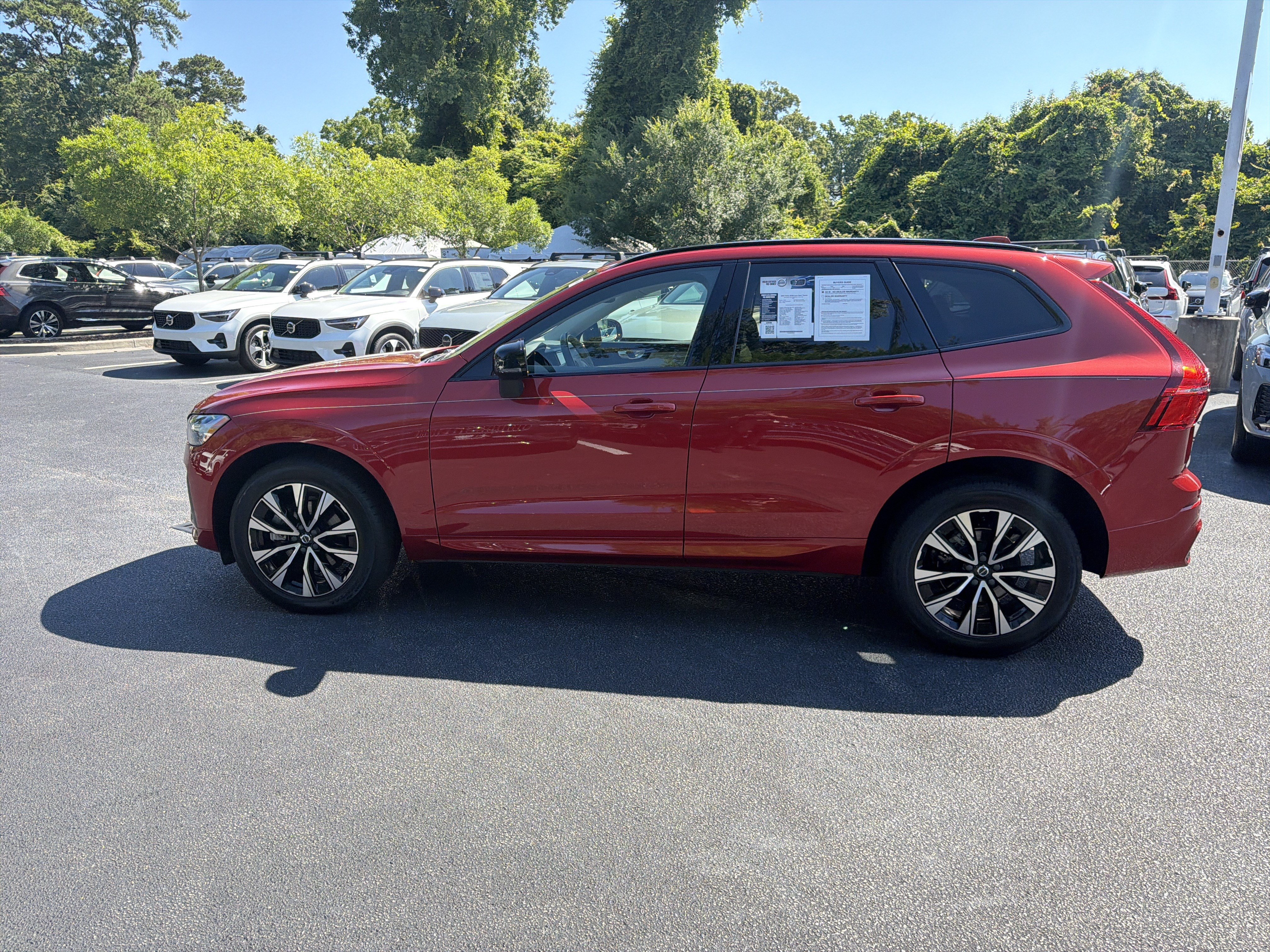 Certified 2024 Volvo XC60 B5 Core w/ Protection Package AWD/4WD image 44