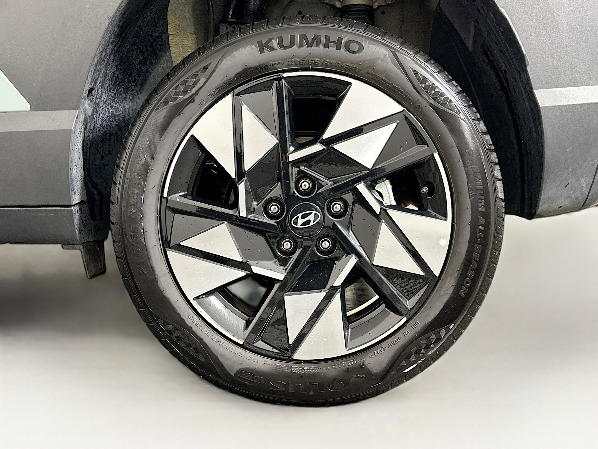 Used 2025 Hyundai Kona SEL image 11