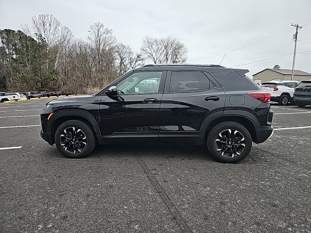 Used 2022 Chevrolet TrailBlazer LT w/ Convenience Package image 8